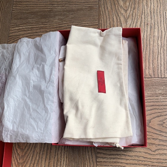 SOLD - NEW Valentino Rockstud Slingback Nude Pump Heels - Picture 11 of 16